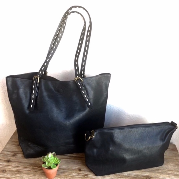 Handbags - NWT Faux Leather Black Tote Bag with Clutch